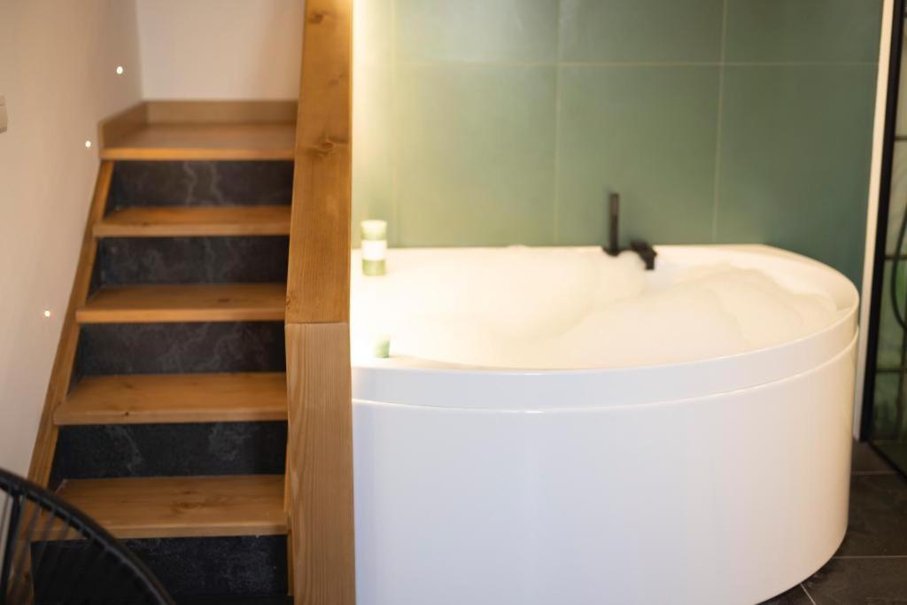Bed and Breakfast Bali Aqua&Charme à Gaète Extérieur photo